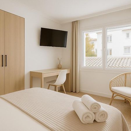 יורט דה מאר Hostal Y Apartamento Moli De Mar מראה חיצוני תמונה