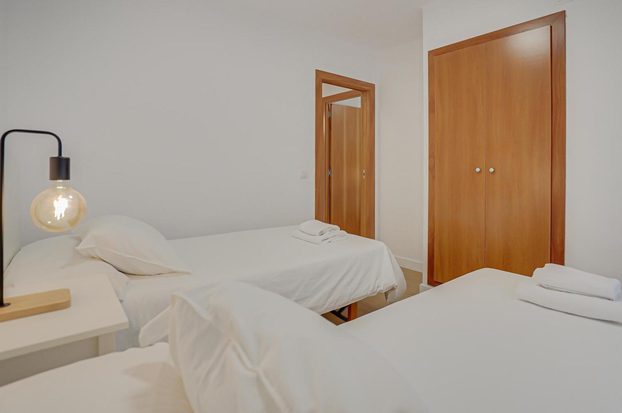 יורט דה מאר Hostal Y Apartamento Moli De Mar מראה חיצוני תמונה